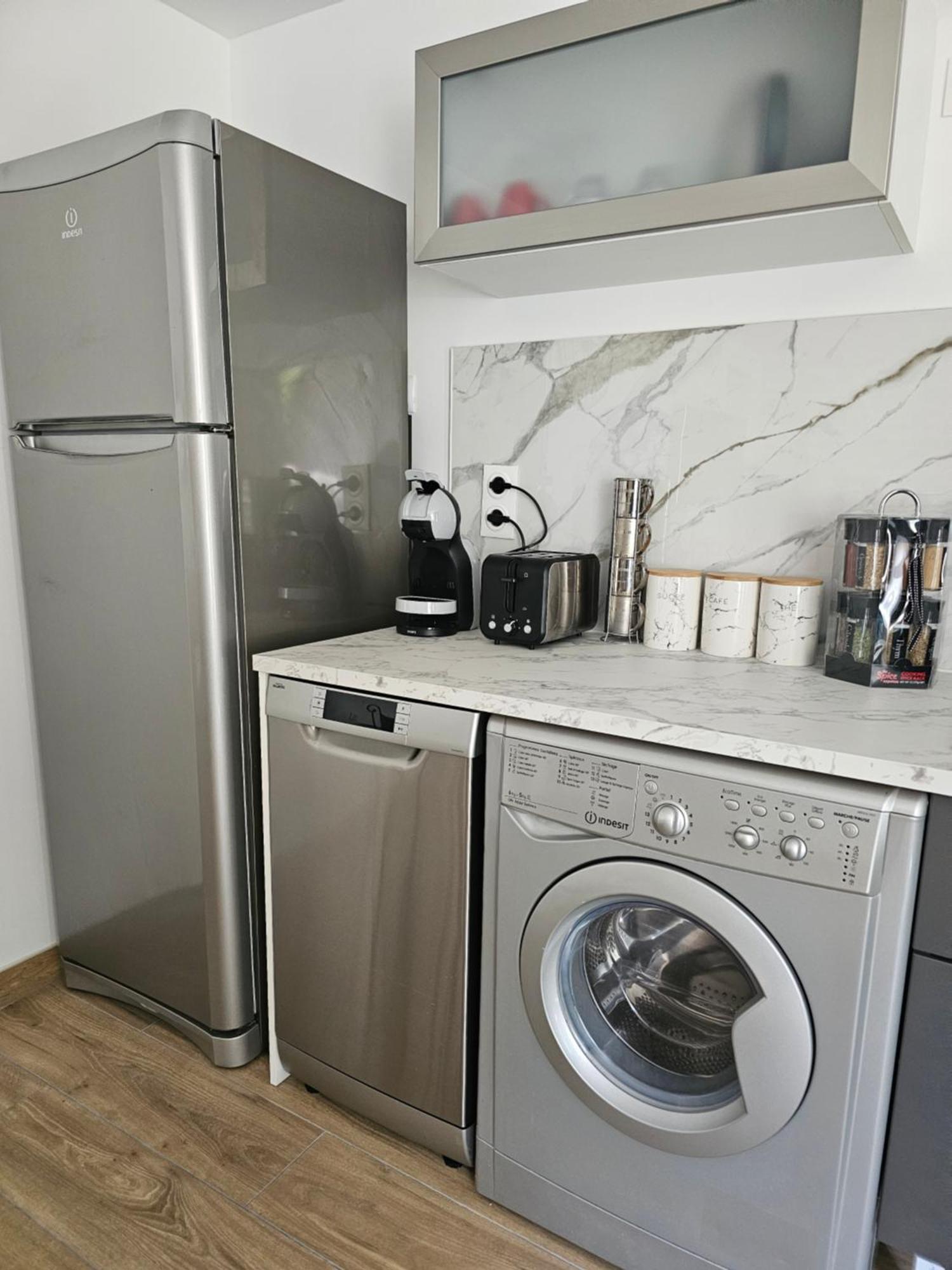 Apartment En Bord De Seine *